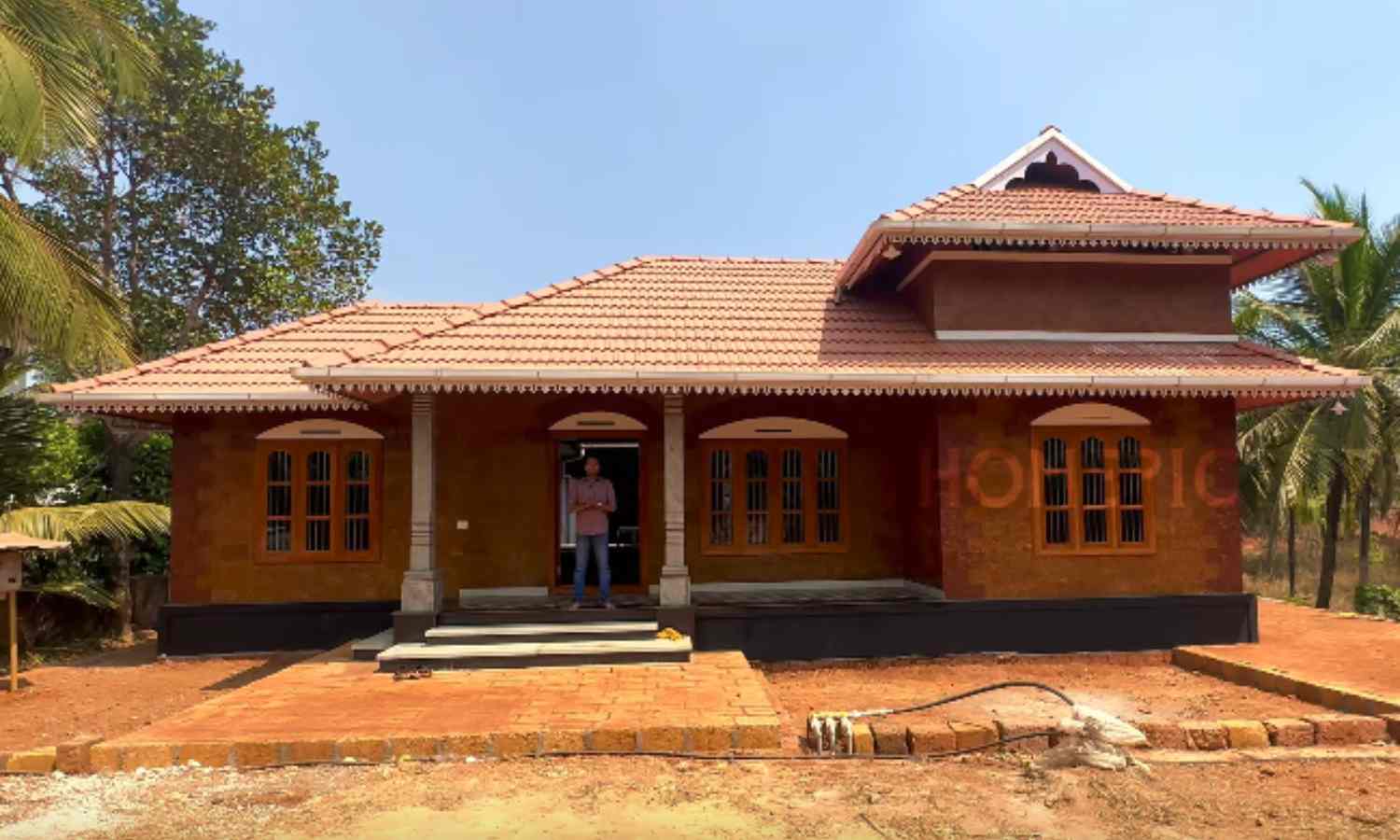 Traditional Style Kerala Home Design