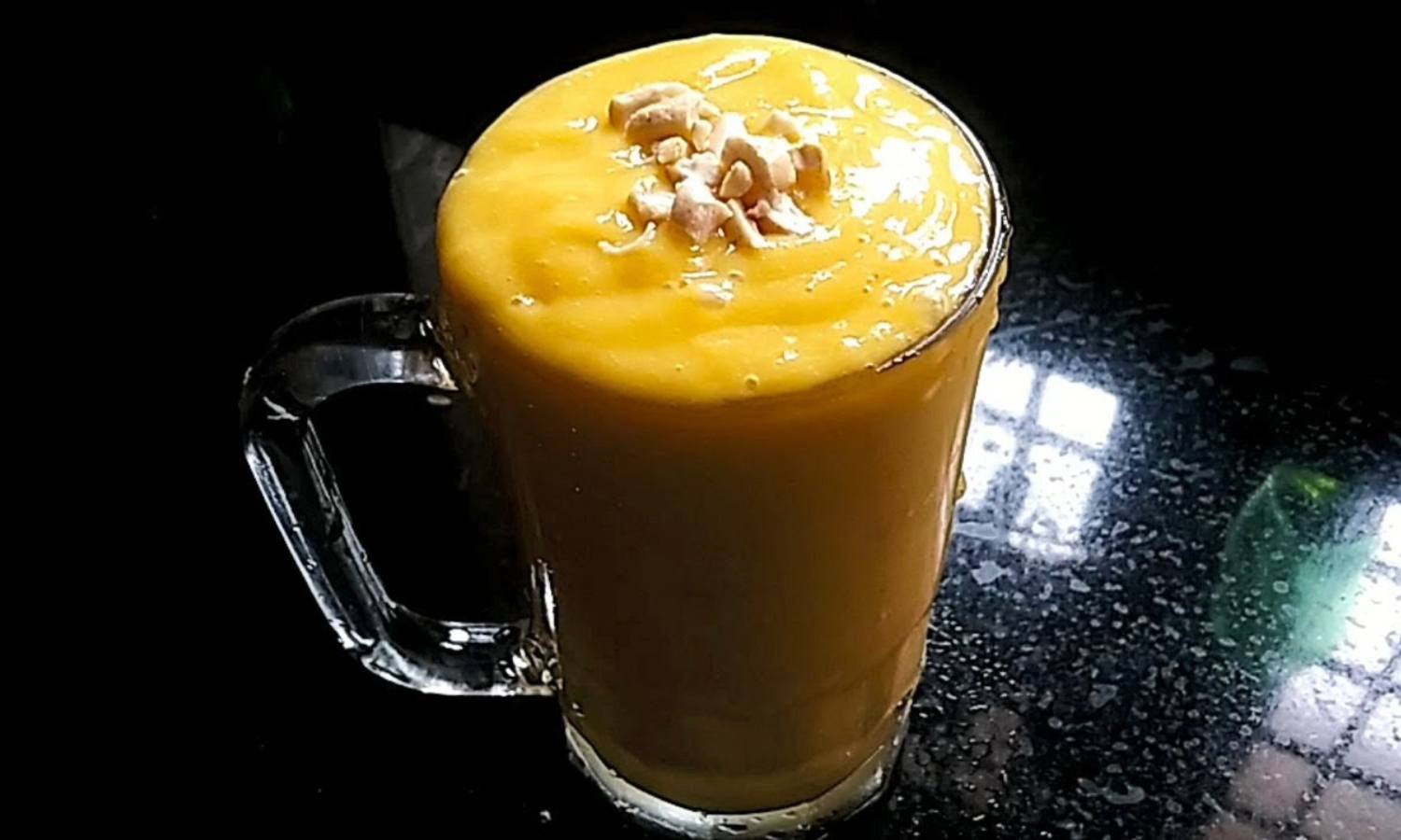 Easy Mango Lassi Recipe