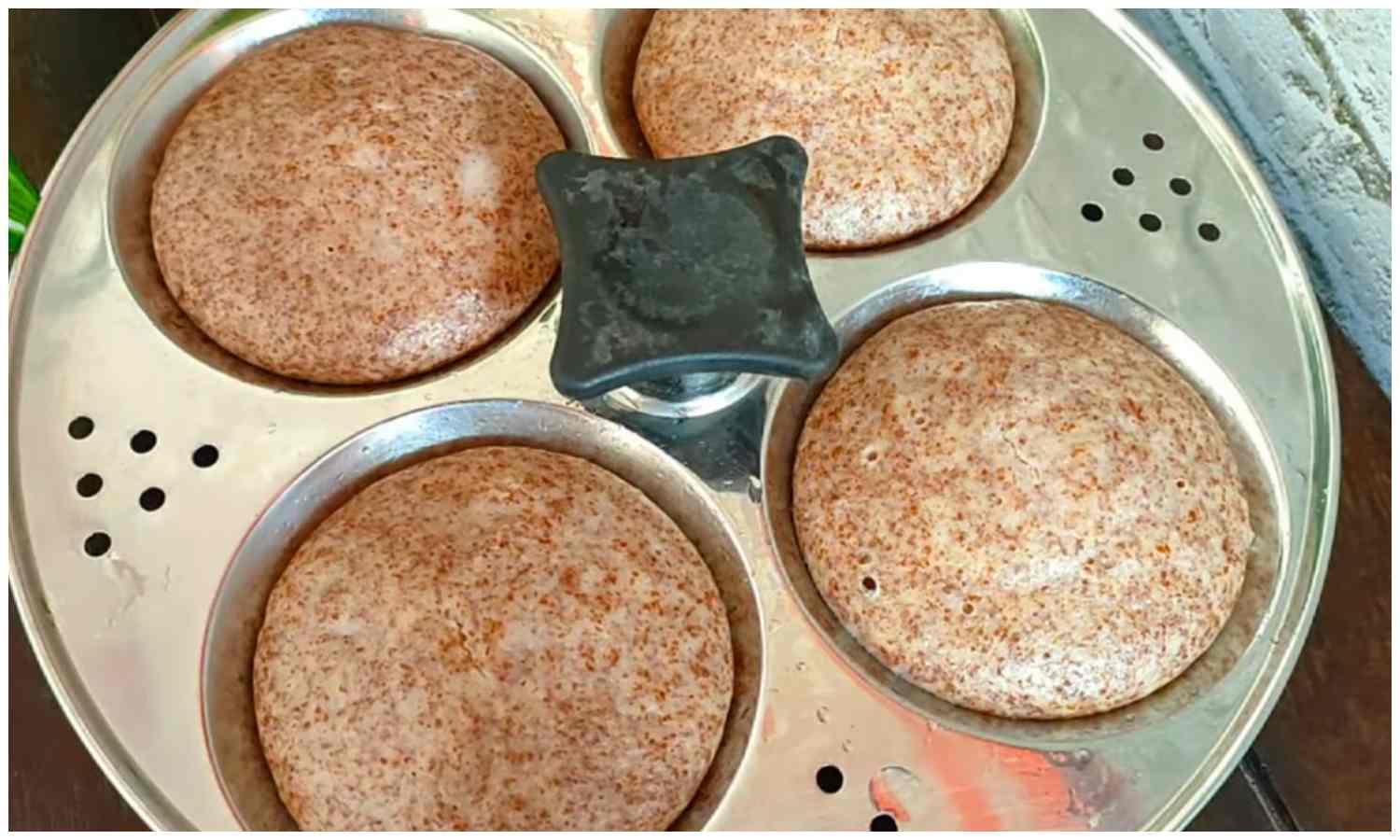 Instant Ragi idli Recipe