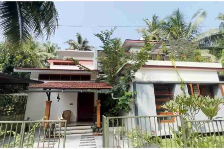 കയ്യിൽ ഒതുങ്ങുന്ന ബഡ്ജറ്റ് , ആരെയും ആകർഷിക്കുന്ന ഭവനം!! കാണാം ഈ വീടും വീട് പ്ലാനും