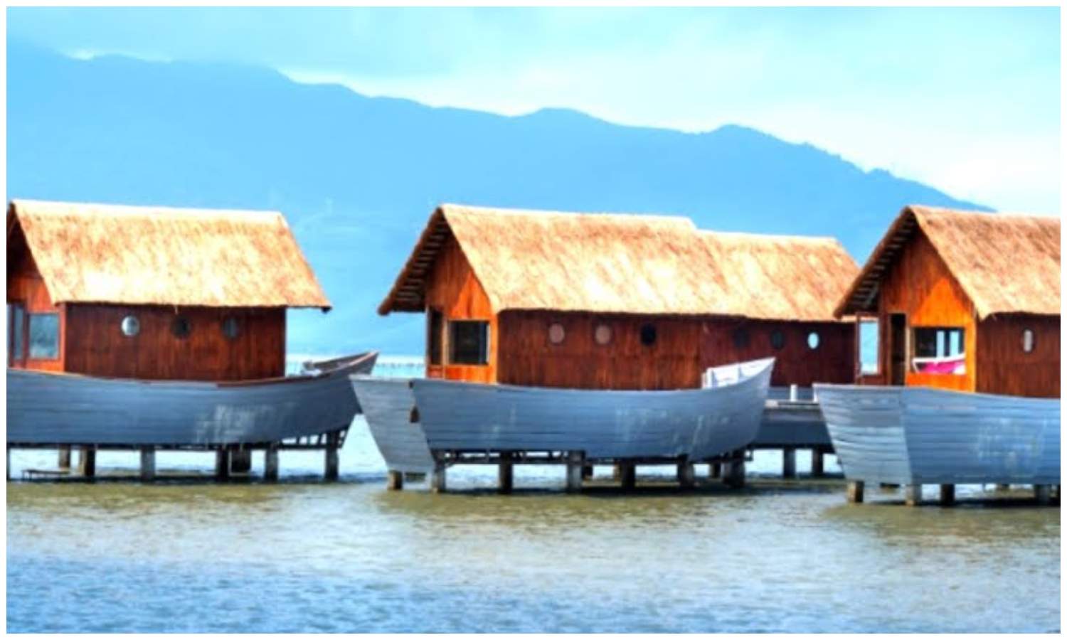 Floating Houses Story