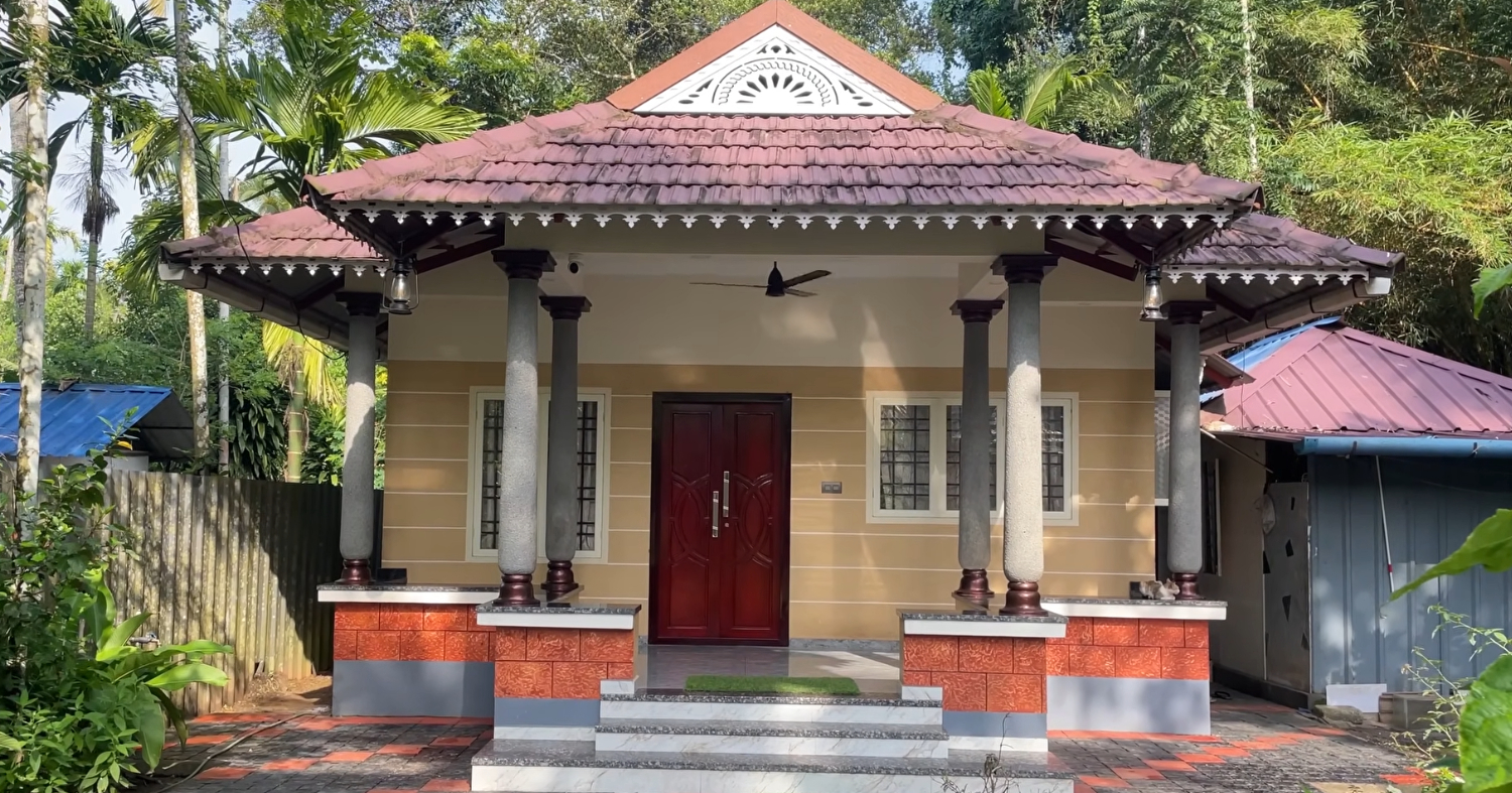 700 SQFT 2 BHK Home